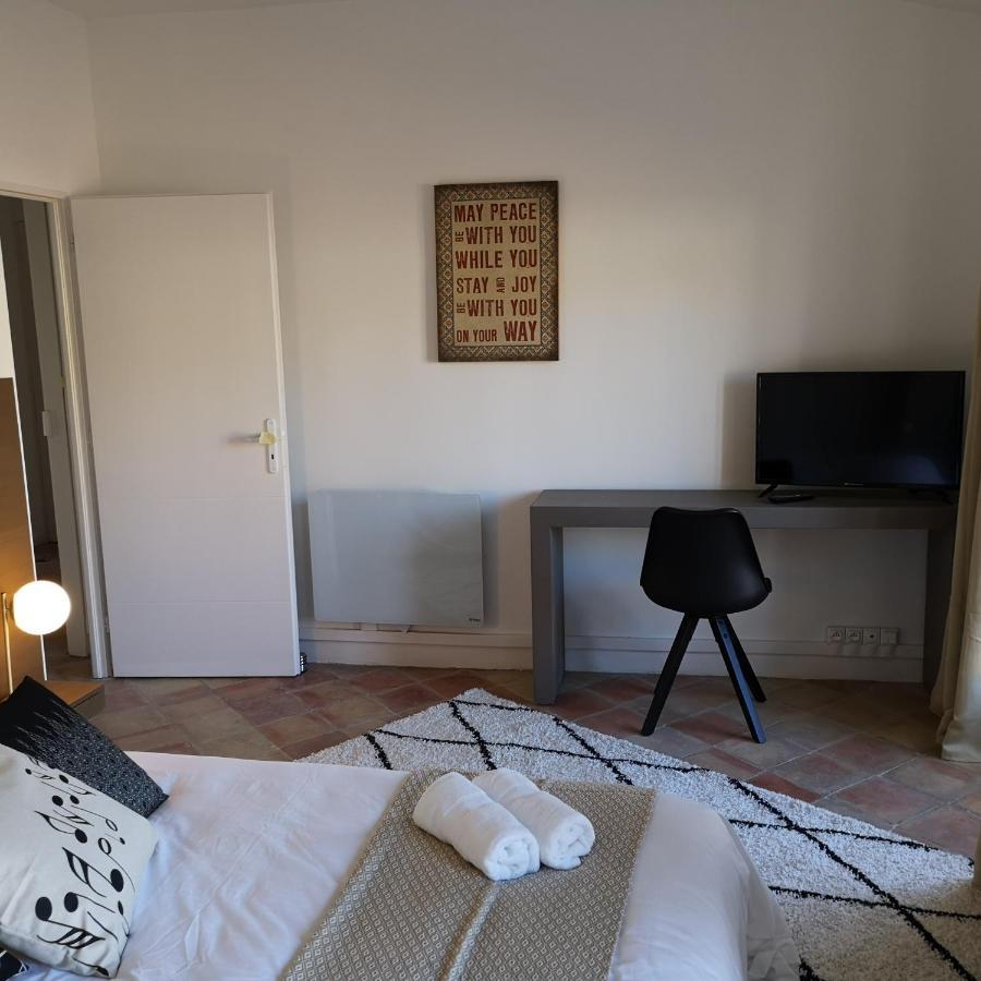 Suite Familiale Saint-Exupery-Spacieux-Hypercentre-Wifi-Velo Castelnaudary Exterior foto